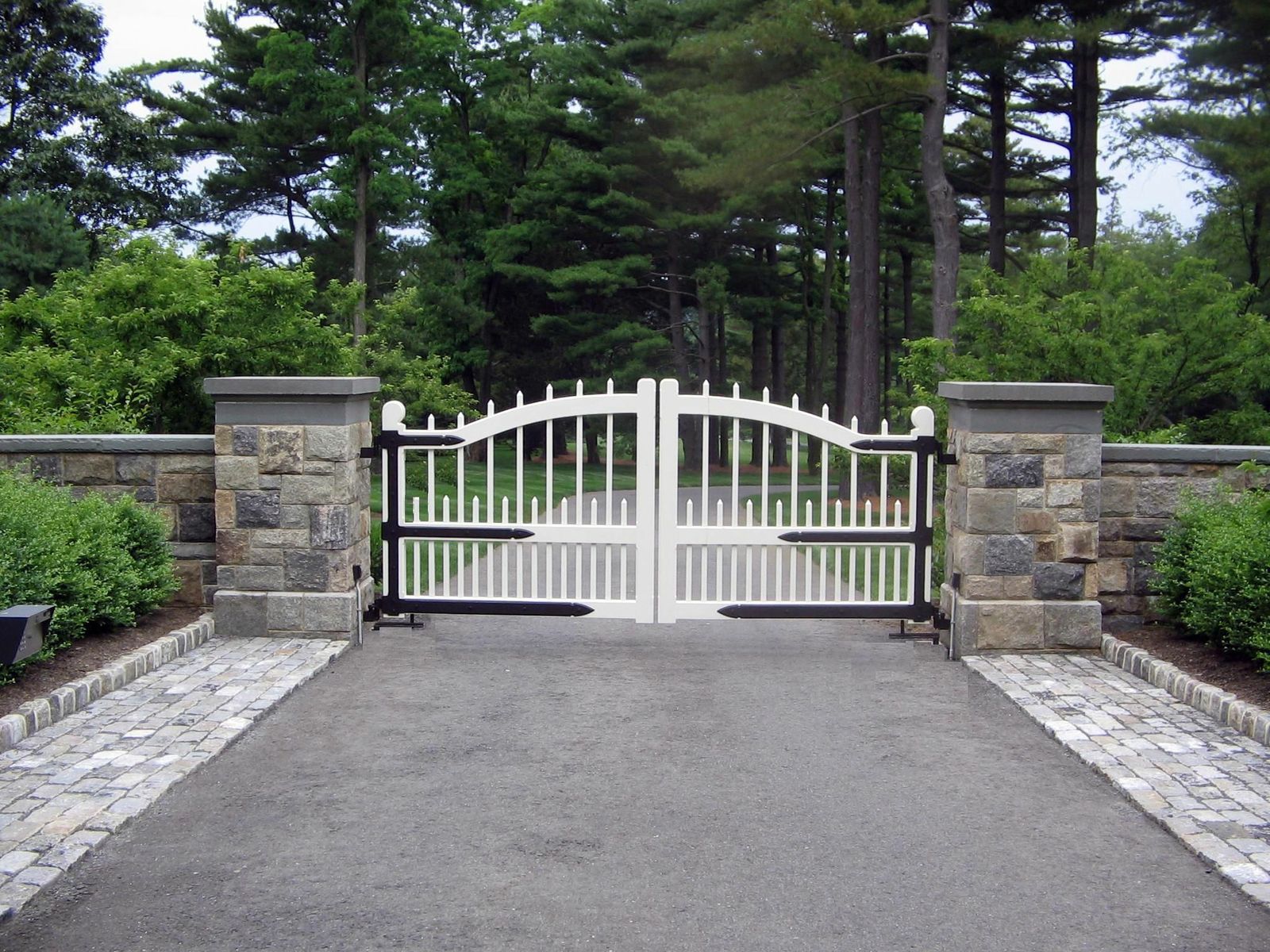 Wooden Driveway Gates | Tri State Gate